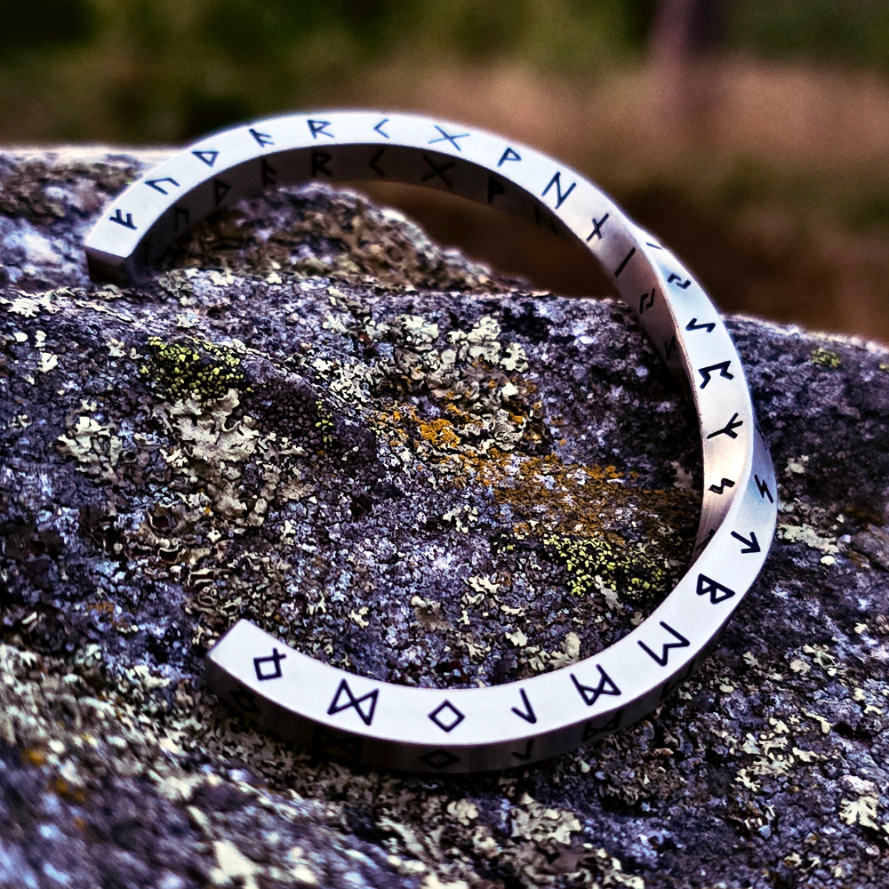 Runic Twisted Arm Ring (Bangle)