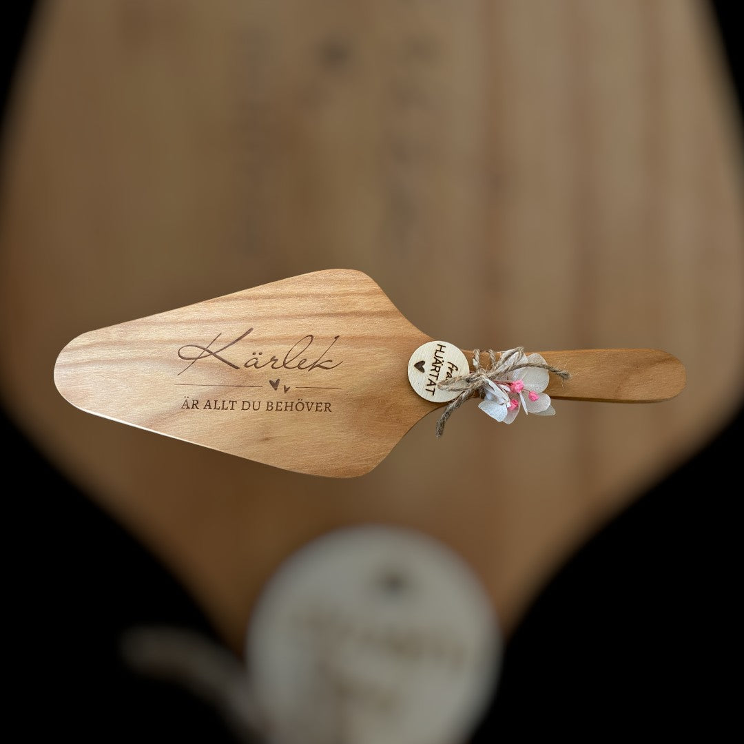 Tårtspade / Pizzaspade i oljad körsbärsträ - 30,5 cm