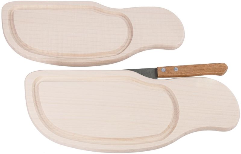 Cutting board with knife groove and juice groove made of FSC® maple 28x11cm
