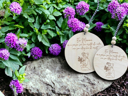 Holzdekoration „Eine Mama“ zum aufhängen