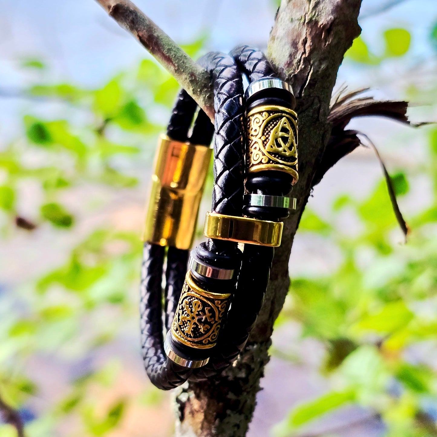 Läder Armband "Vegvisir och valknut dubbla" (2025)