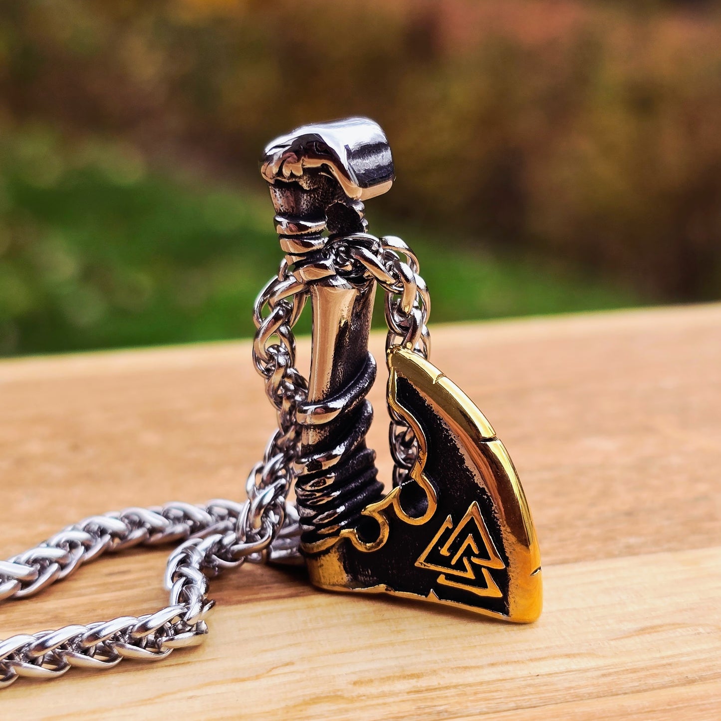 Halsband "Battle Axe" Dualtone (2025)