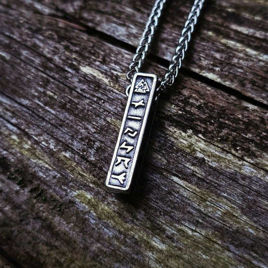 Vikingahalsband "Nordic Runes Bar" Silver