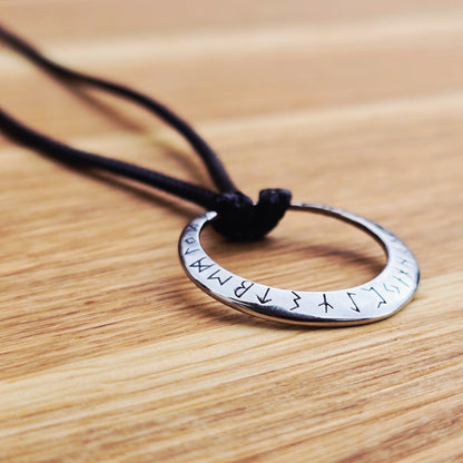 Halsband "Runicwheel" leather