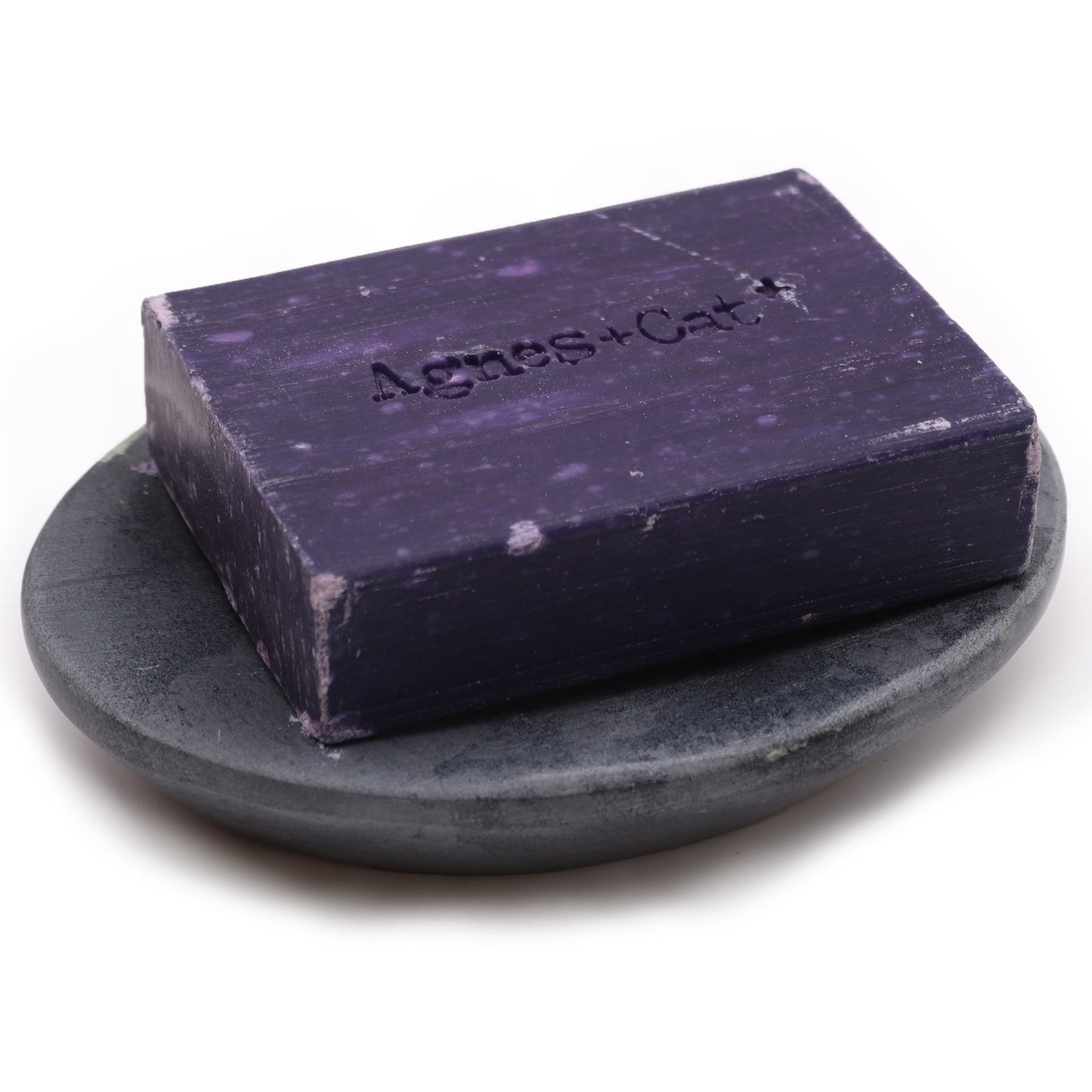 Grå tvålfat i täljsten