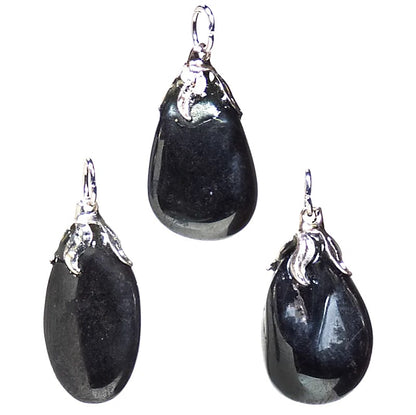Gemstone pendant Hematite (2025)