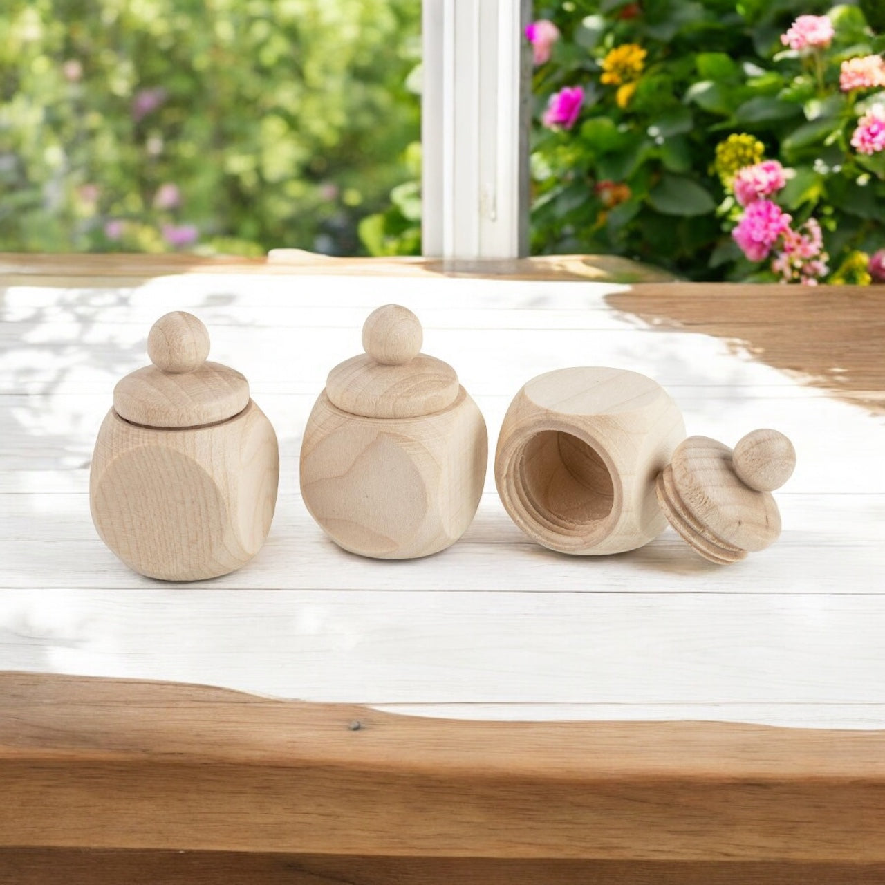 Maple wooden jar with screw lid 50 x 30 x 30 mm