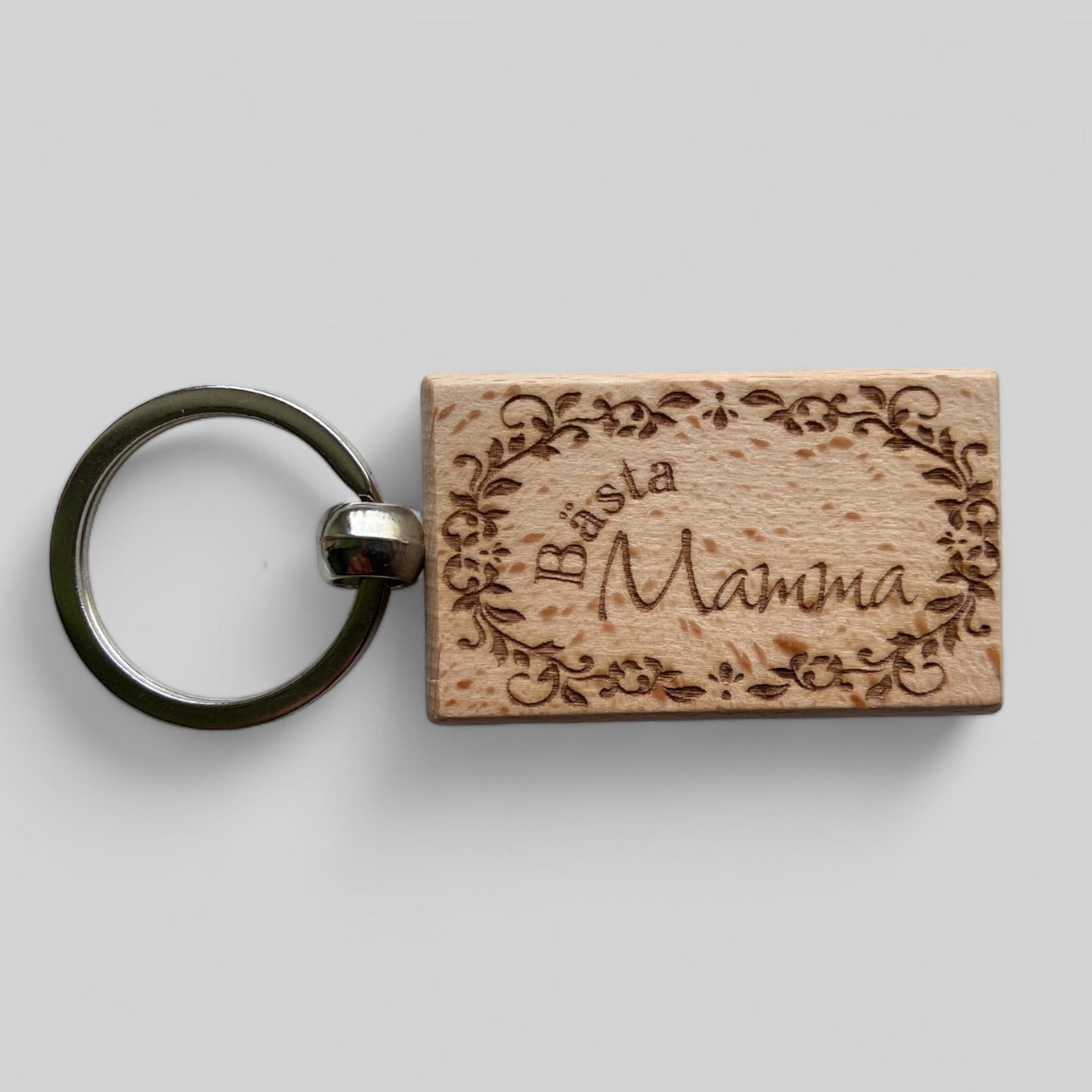 Nyckelring, rektangulär, 32 x 52mm, bok - med gravyr