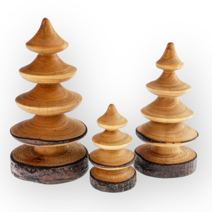 Hand-turned ornamental tree of oiled alder wood - Rustic natural decoration