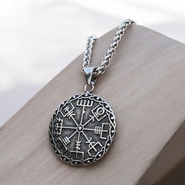 Halsband "Vegvisir klassik"