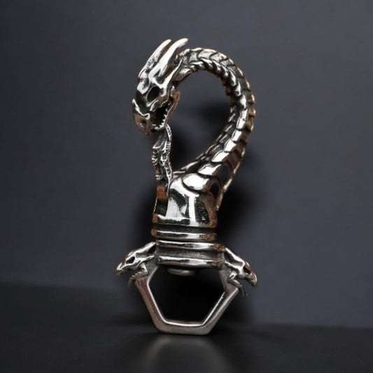 Nyckelring "Dragon bajonettlås" (2025)